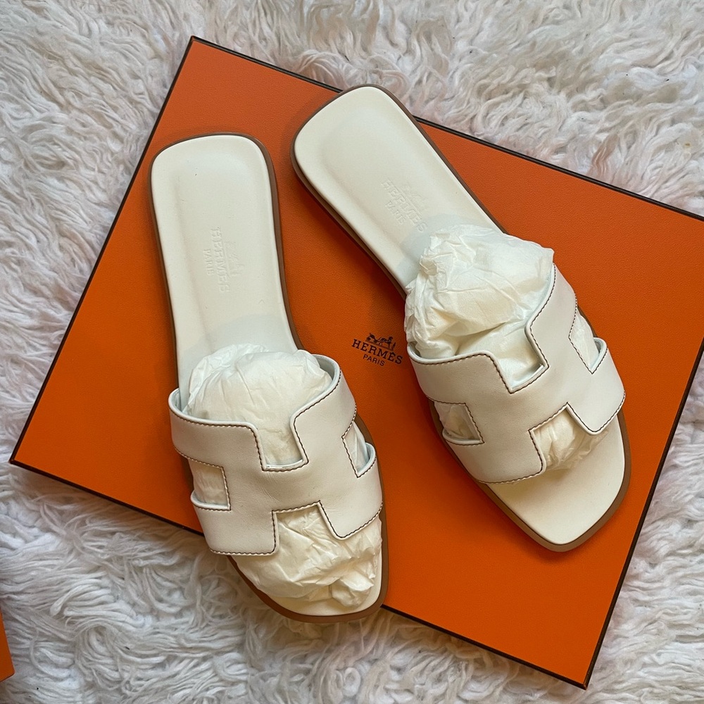 White Hermes Oran slides